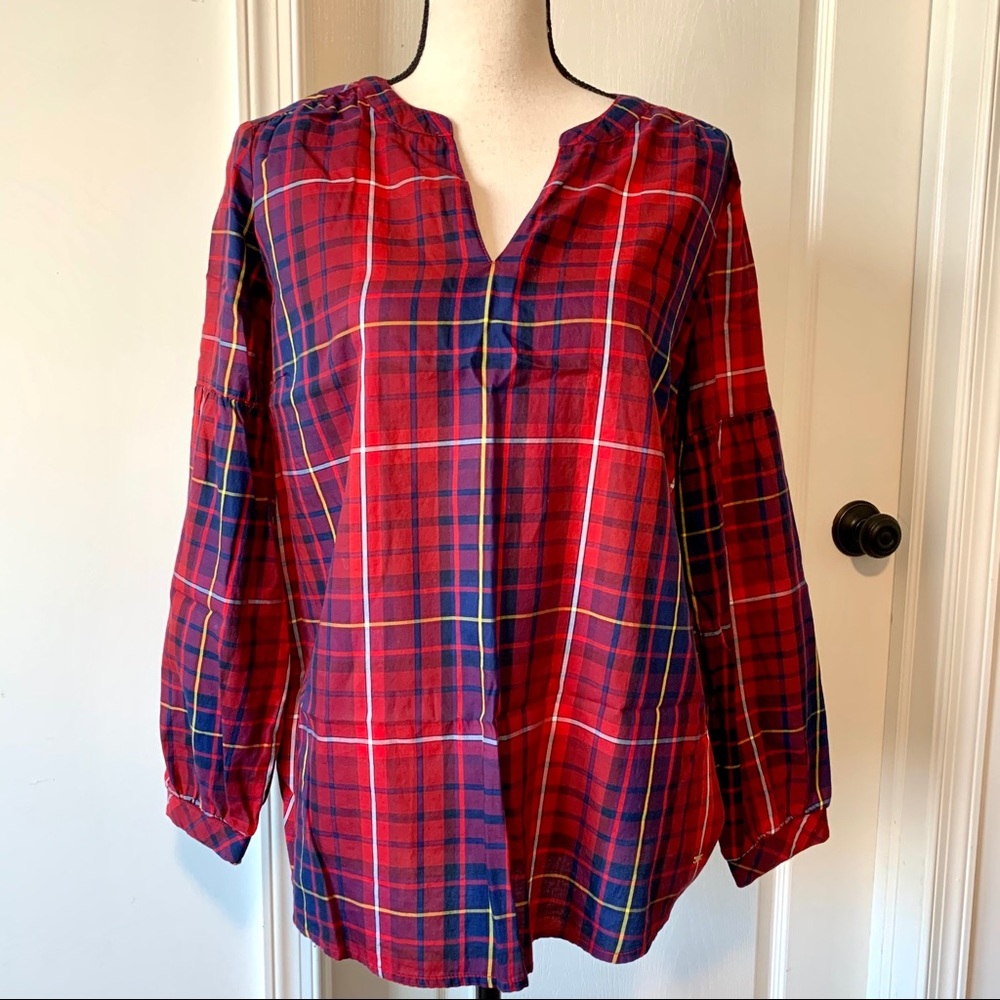 TOMMY HILFIGER Cotton Bubble Sleeve Plaid V-Neck—L